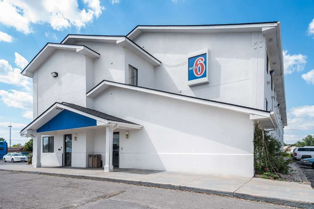 Red Roof Inn Findlay Exterior photo